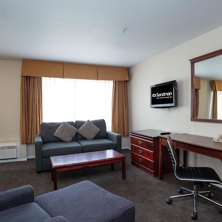 Sandman Hotel&Suites Williams Lake Buitenkant foto