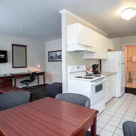 Sandman Hotel&Suites Williams Lake Buitenkant foto