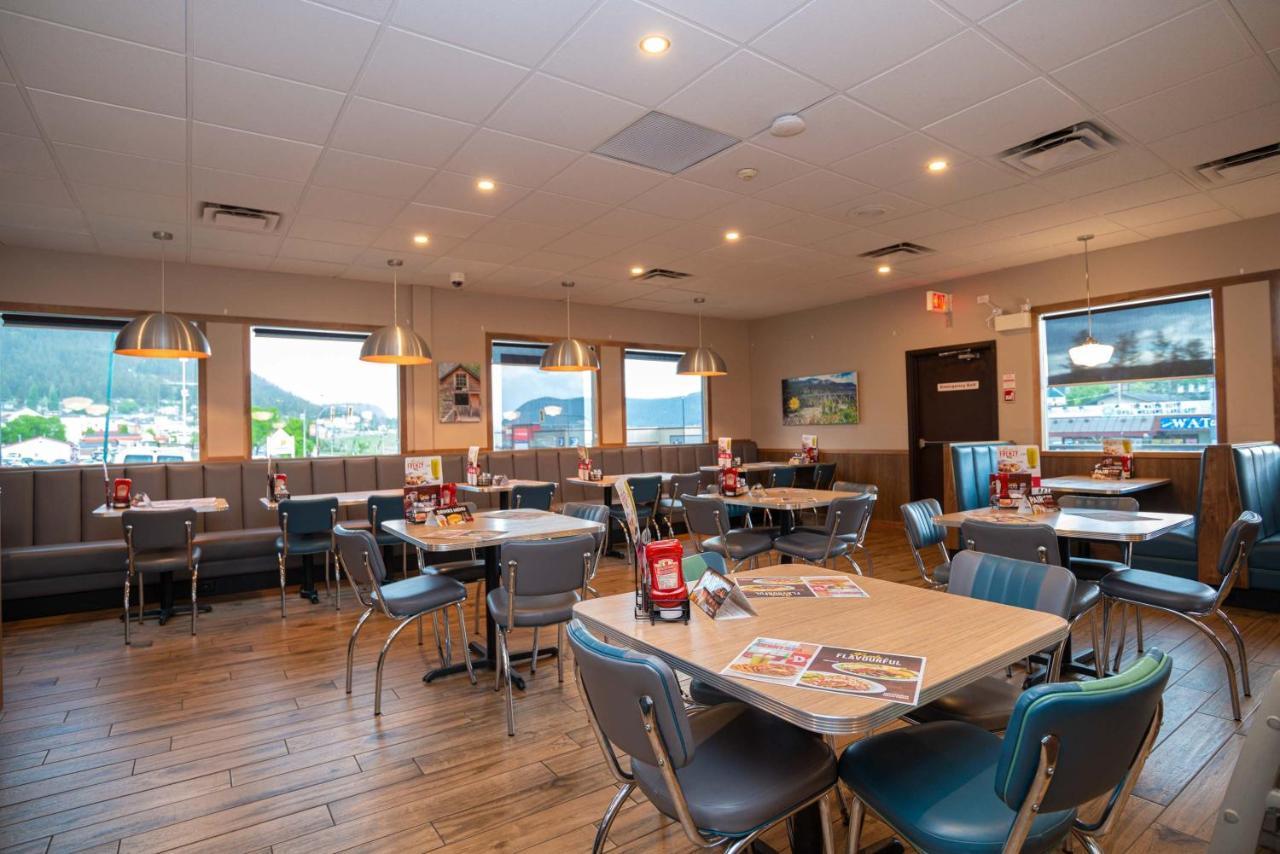Sandman Hotel&Suites Williams Lake Buitenkant foto