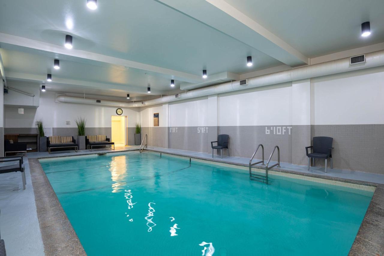 Sandman Hotel&Suites Williams Lake Buitenkant foto