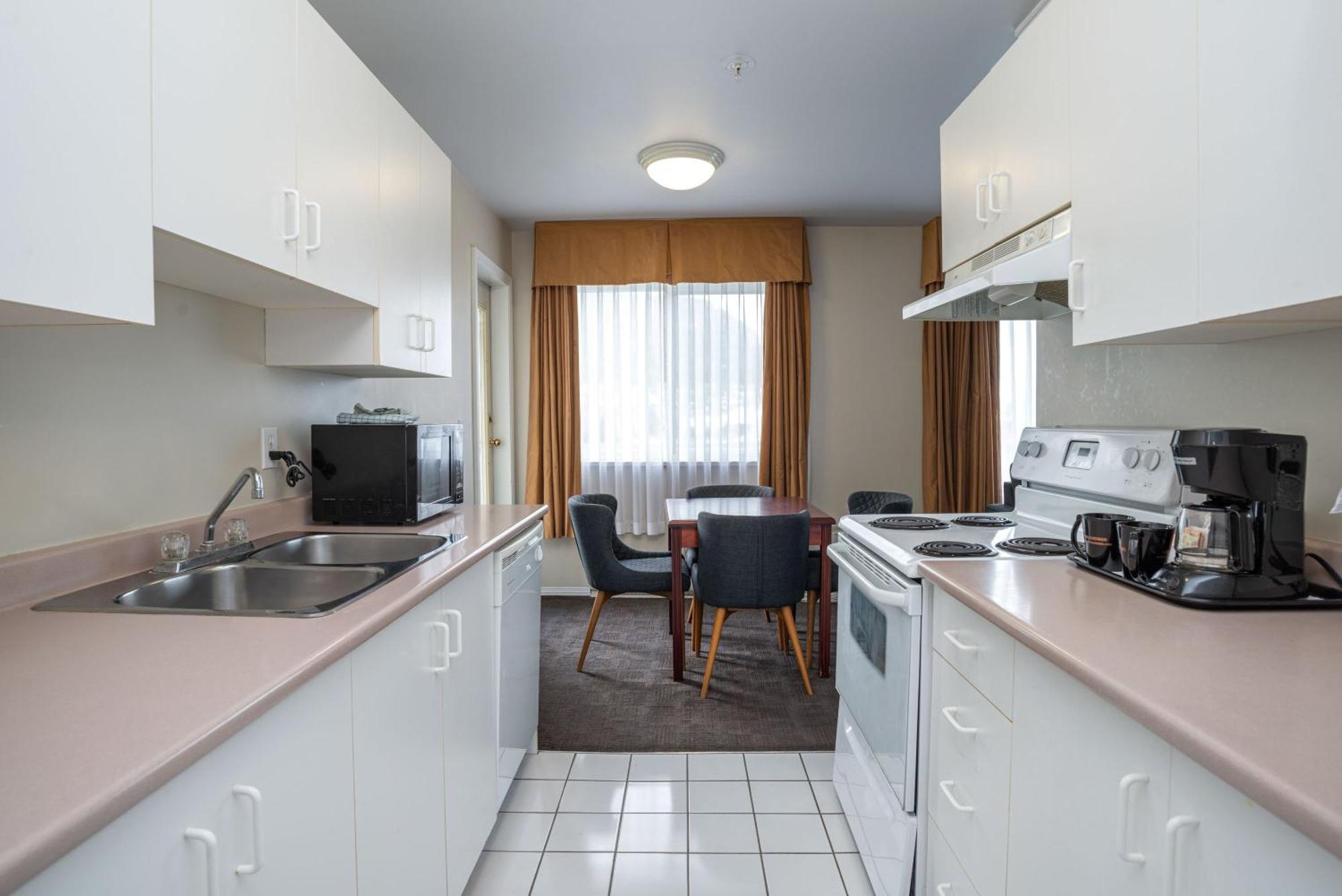 Sandman Hotel&Suites Williams Lake Buitenkant foto